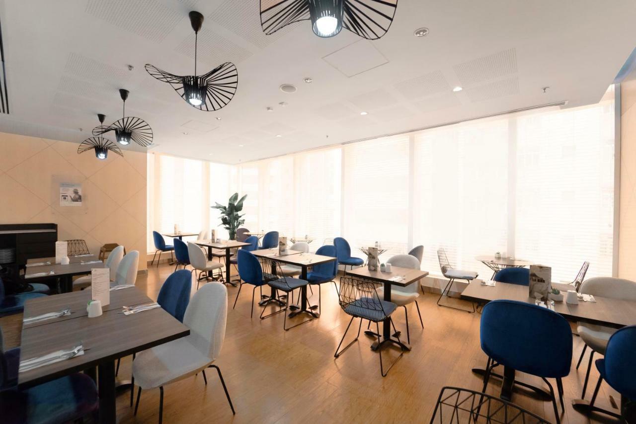 Ibis Hong Kong Central & Sheung Wan Exterior photo